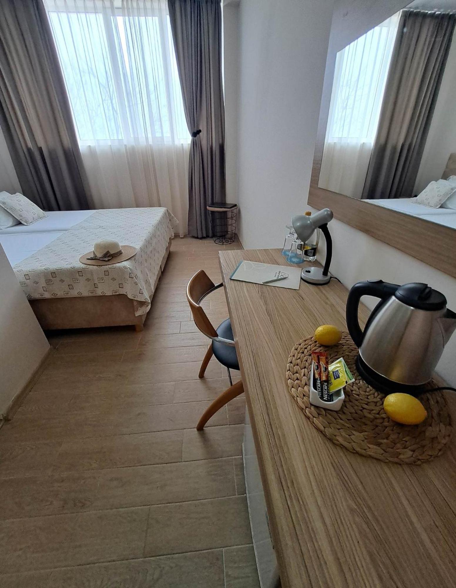 Effect Saint Mina Hotel Sozopol Exterior photo